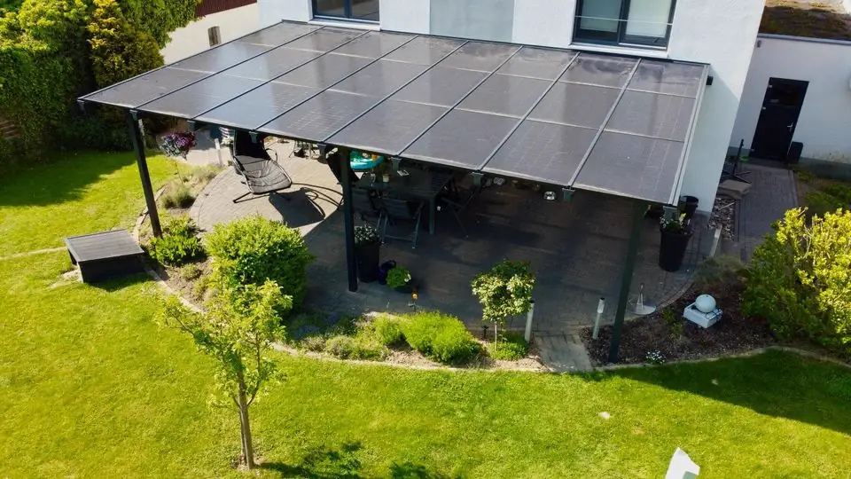 Solar-Terrassenüberdachung: Eine umweltfreundliche Lösung für Ihr Zuhause